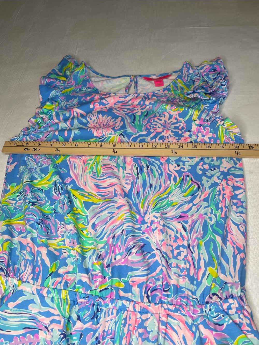 Lilly Pulitzer Blue Pink Tropical Print Romper Size L Ruffle Sleeve Keyhole Back - Picture 7 of 12